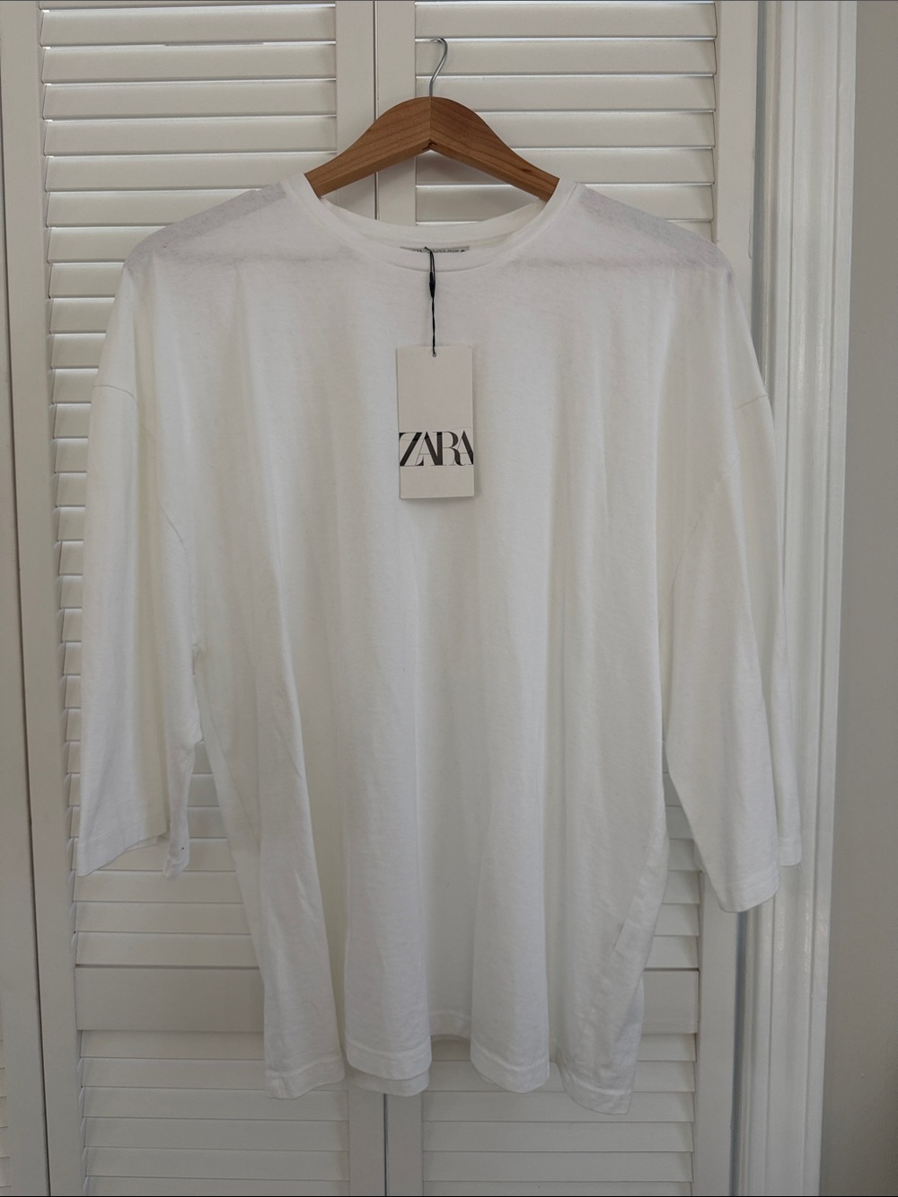 Zara White Long-Sleeve Oversized Tee